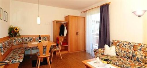 фото отеля Aparthotel Schmied Hans