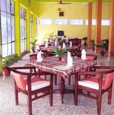 фото отеля Rahi Tourist Bungalow Balrampur