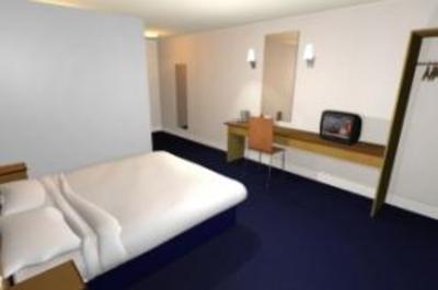 фото отеля Travelodge Hull South Cave