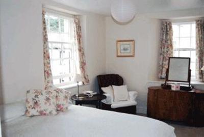 фото отеля The Lion Hotel Dulverton