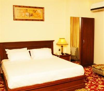 фото отеля Raj One Hotel