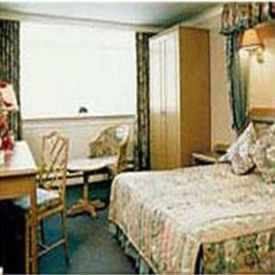 фото отеля Saxon Cross Hotel Sandbach