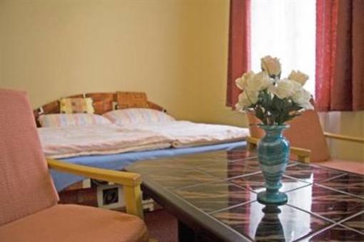 фото отеля Pension St. Maur