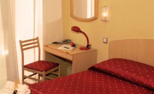 фото отеля Albergo La Mediterranea