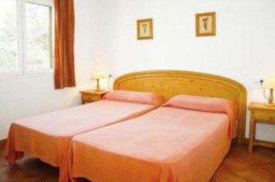 фото отеля Apartamentos Cala Blanca
