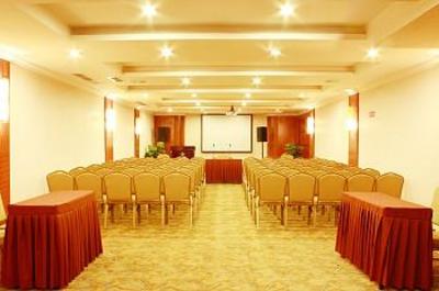 фото отеля Xinyijia Chain Hotel Shuangliu