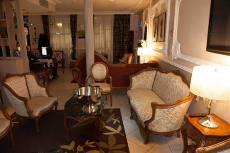 фото отеля Hotel Jean Moet & Spa