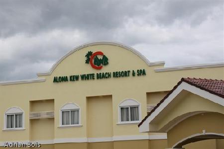 фото отеля Alona Kew White Beach Resort
