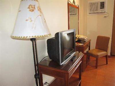фото отеля Alona Kew White Beach Resort