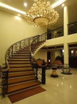фото отеля Alona Kew White Beach Resort