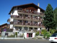 Matterhorn Valley Hostel Alpenrosli