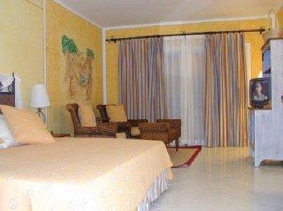 фото отеля Playa Pesquero Hotel Rafael Freyre