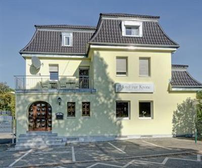 фото отеля Hotel Zur Krone Schwieberdingen