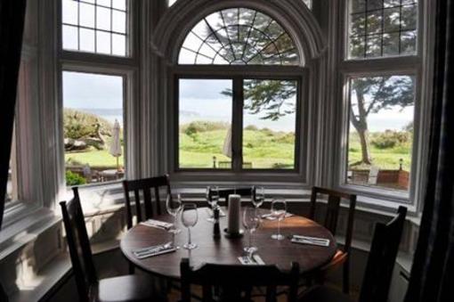 фото отеля The Beach House Milford on Sea