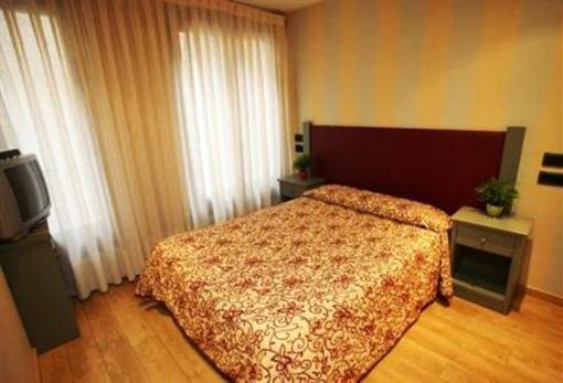 фото отеля Hotel Castilla