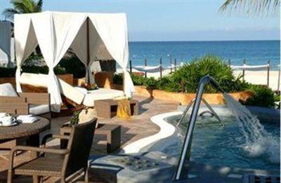 фото отеля Catalonia Privileged Beach Resort Playa del Carmen