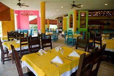 фото отеля Catalonia Privileged Beach Resort Playa del Carmen