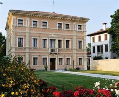 фото отеля Villa Maternini