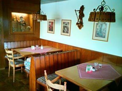 фото отеля Hotel Pension Haus Hubertus