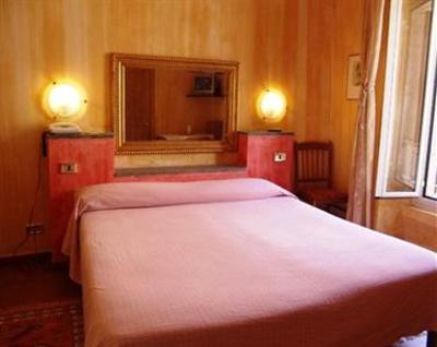 фото отеля Albergo Roma Viterbo