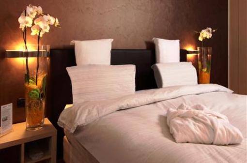 фото отеля Euro Hotel Residence