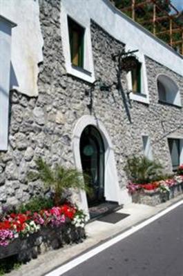 фото отеля La Pergola Hotel
