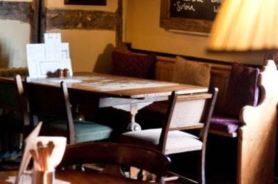 фото отеля Innkeeper's Lodge Sandbach Holmes Chapel