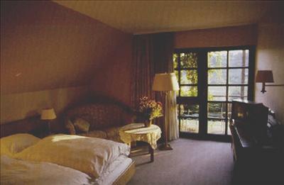 фото отеля Hotel Tannenhof Laubach