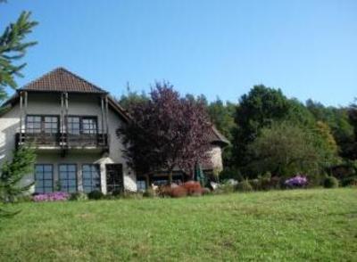 фото отеля Hotel Tannenhof Laubach