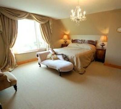 фото отеля Ardsallagh Lodge