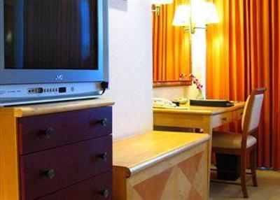 фото отеля Four Wings Hotel
