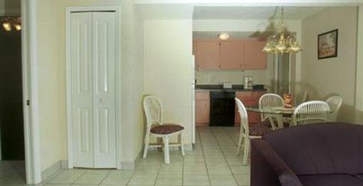 фото отеля Plantation Island Hotel Ormond Beach