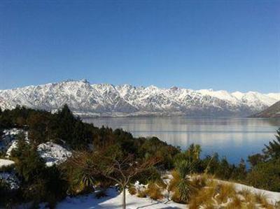 фото отеля Evergreen Lodge Queenstown