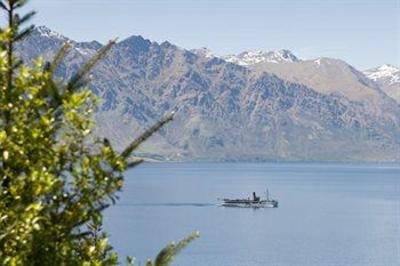 фото отеля Evergreen Lodge Queenstown