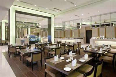 фото отеля Holiday Inn Mudanjiang