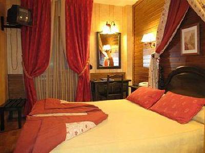 фото отеля Hotel Pradas