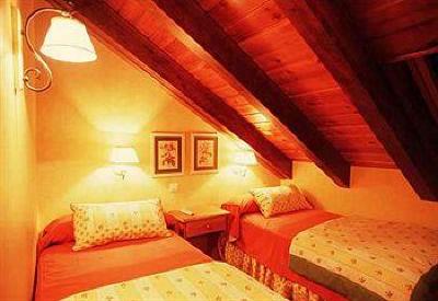 фото отеля Hotel Pradas
