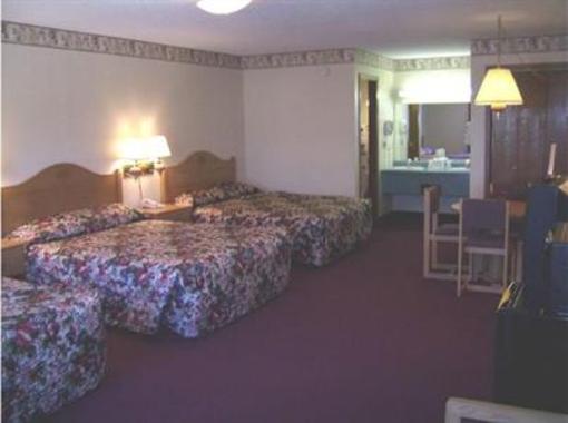 фото отеля Spinning Wheel Inn