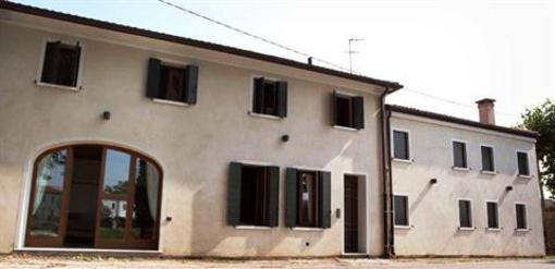 фото отеля Venice Country Apartments