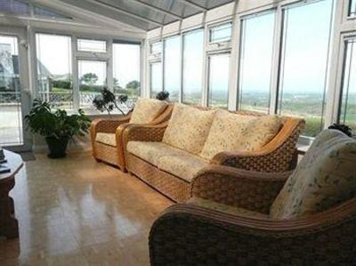 фото отеля Highbre Crest Guest House Holsworthy