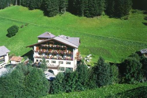 фото отеля Natur & Wanderhotel Rainer