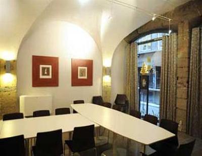 фото отеля Best Western Saint Antoine Hotel Lyon
