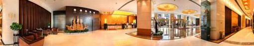 фото отеля Triumphal Arch Huatian Hotel Wuhan