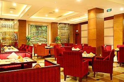 фото отеля Triumphal Arch Huatian Hotel Wuhan