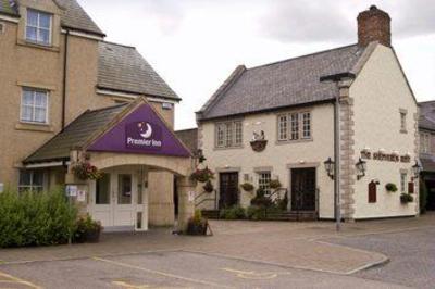 фото отеля Premier Inn Aberdeen Westhill