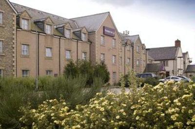 фото отеля Premier Inn Aberdeen Westhill