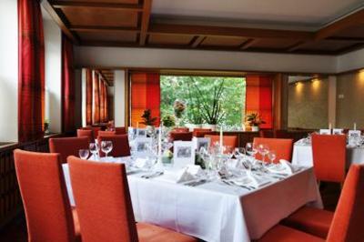фото отеля Hotel zur Fluh