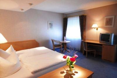 фото отеля Hotel zur Fluh