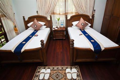 фото отеля Max Chaung Tha Beach Hotel