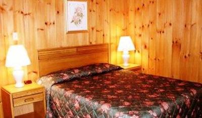 фото отеля Woodlake Inn Lake Placid